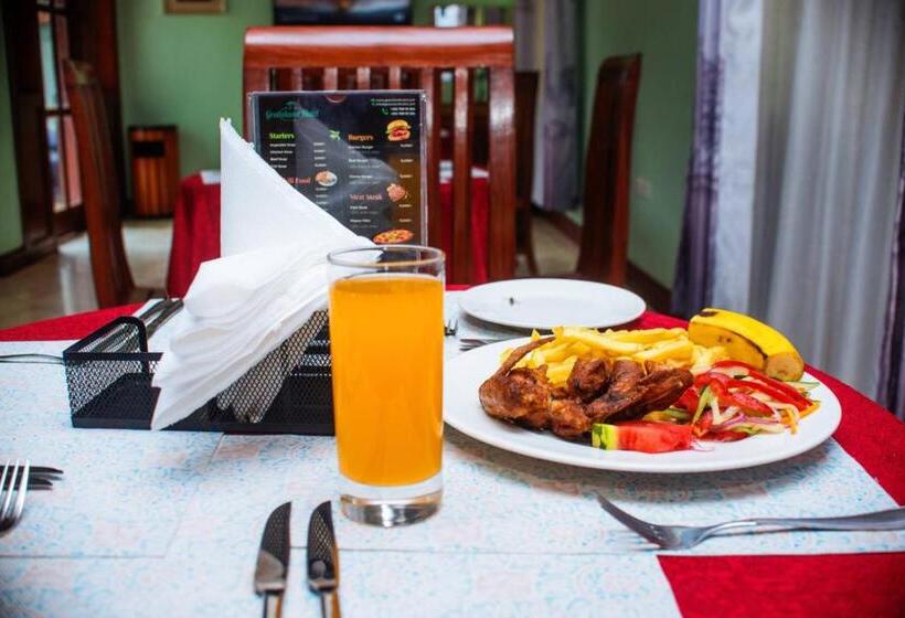 اتاق استاندارد, Graceland Arusha