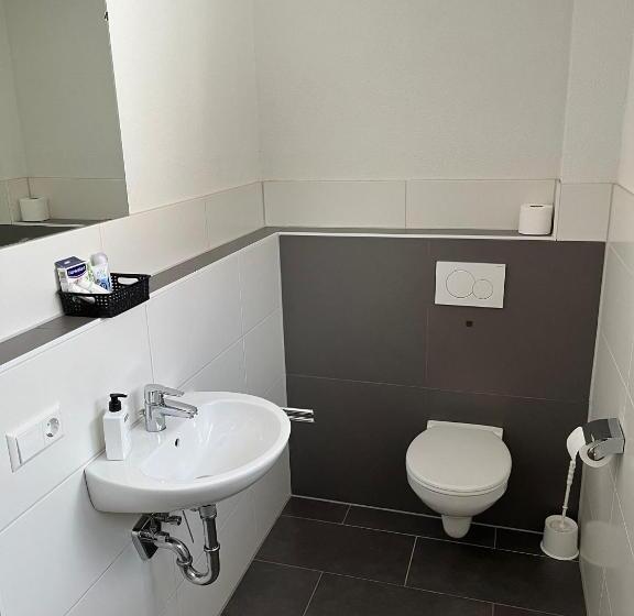 Quarto Estandar, Mw Apartments B1