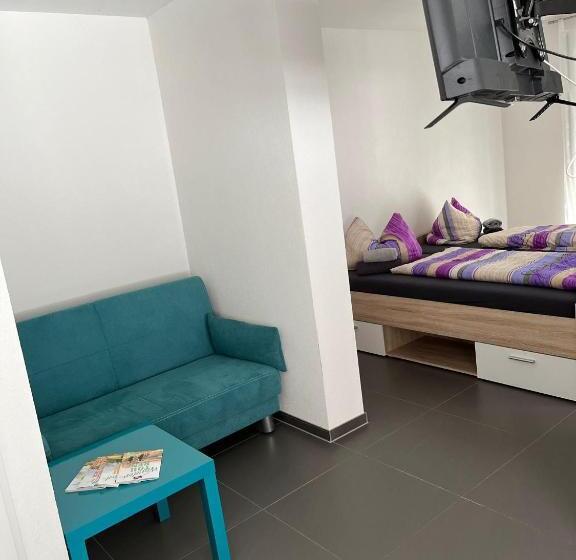 Quarto Estandar, Mw Apartments B1