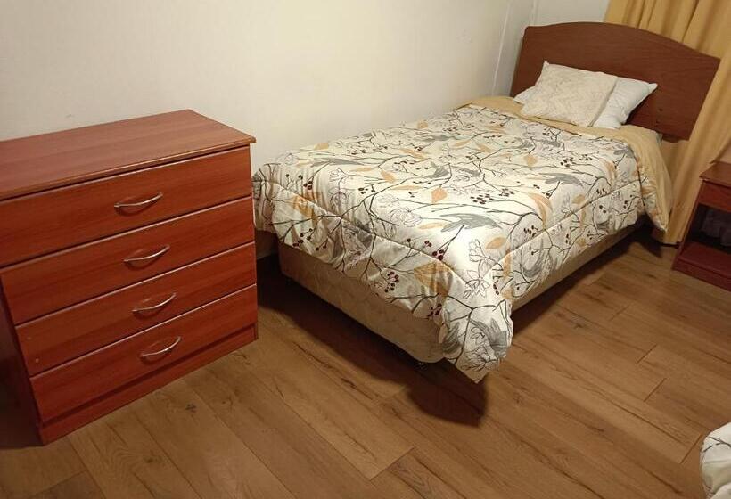 Standard Room, Pensión El Refugio Concepción