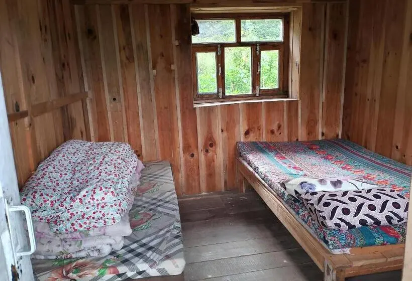 اتاق استاندارد, Smile Guest House