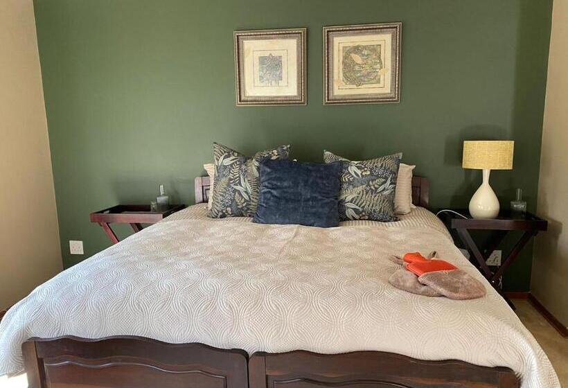 غرفة سوبيريور سرير كينج, The Manor House Dullstroom