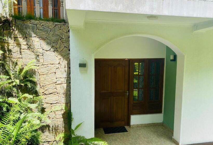 ツーベッドルーム　ヴィラ, Green Country Lodge