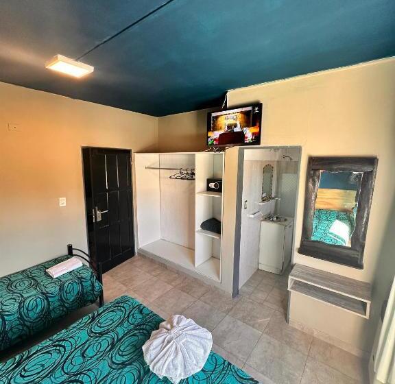 Номер Стандарт Трехместный, Blu