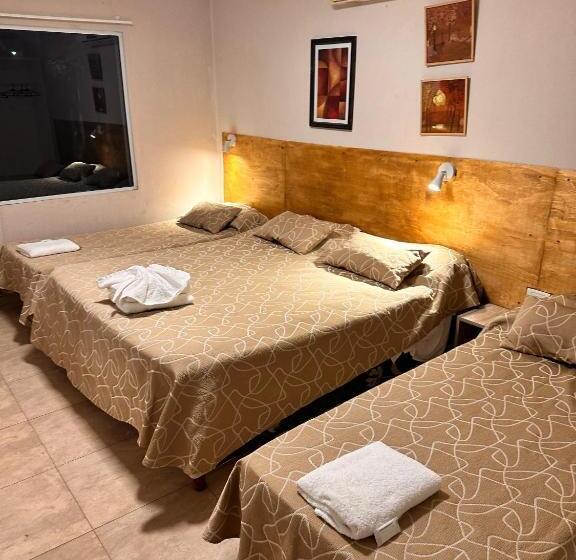 Четырехместный Номер Стандарт, Blu