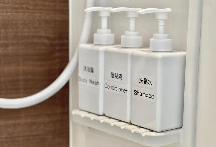 דירת חדר, Kkhouse