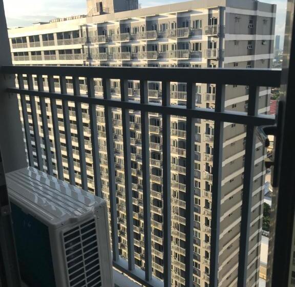 اتاق استاندارد با بالکن, Luli S Place