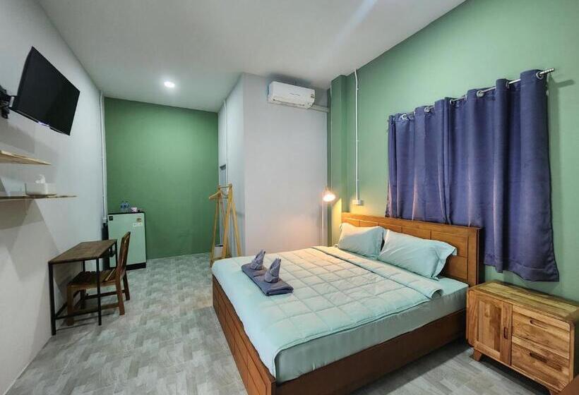 غرفة ديلوكس سرير كينج, Up To Gu Station