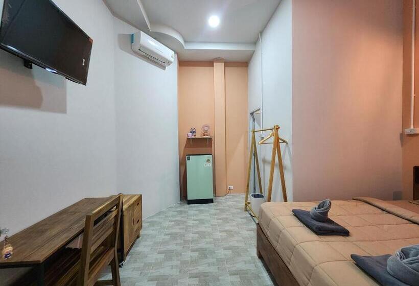 Quarto Superior Cama King, Up To Gu Station