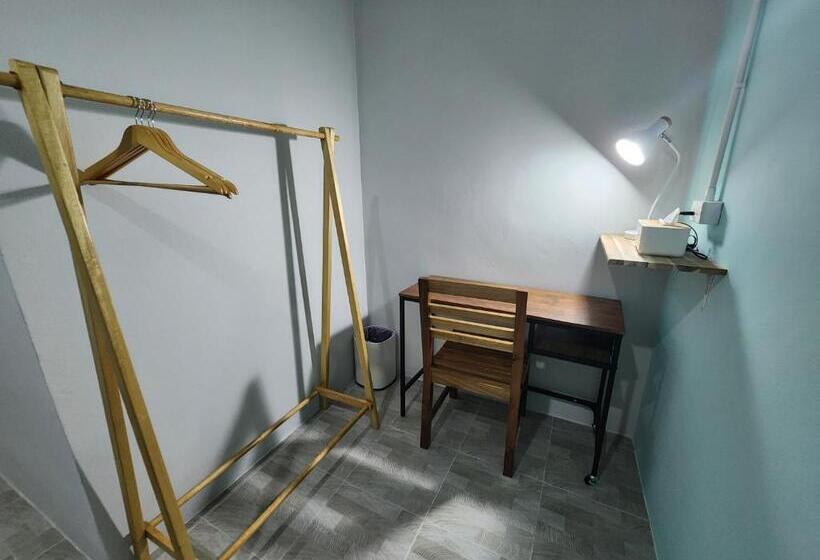 غرفة سوبيريور, Up To Gu Station