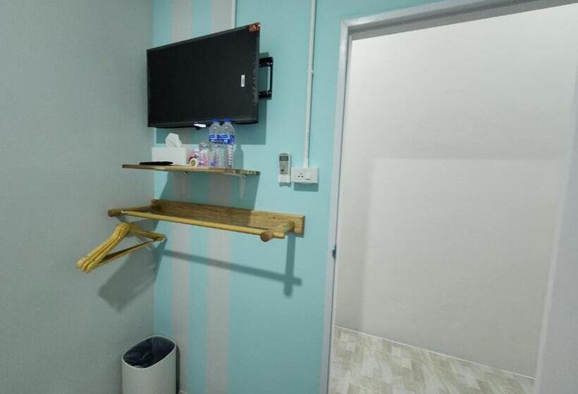 غرفة قياسية حمام مشترك, Up To Gu Station