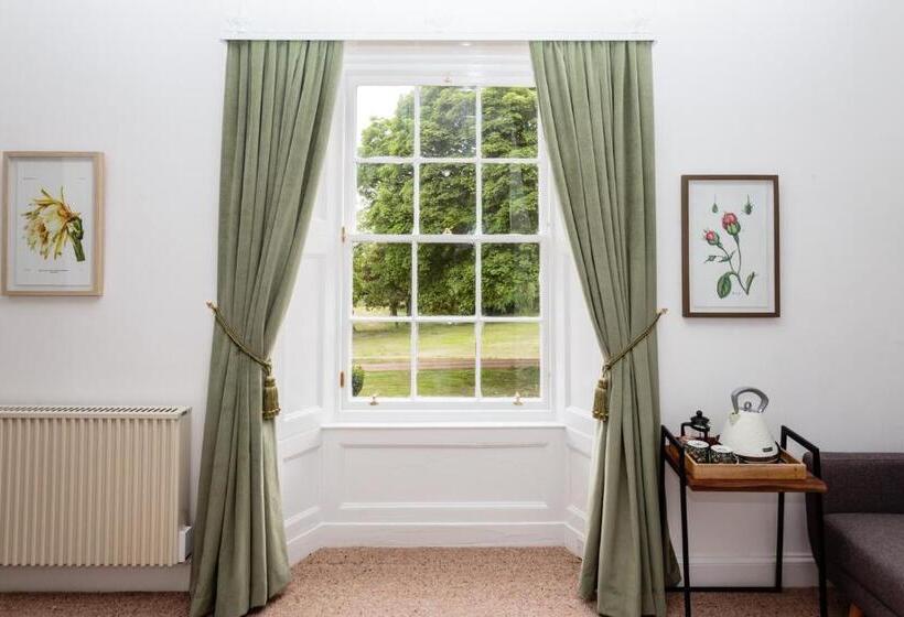 带大床的豪华间, Lunan House