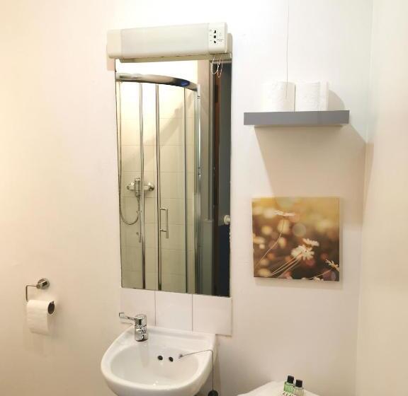 家庭套房, Lunan House