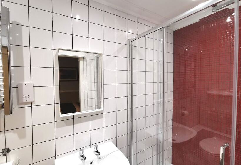 标准单人间, Lunan House