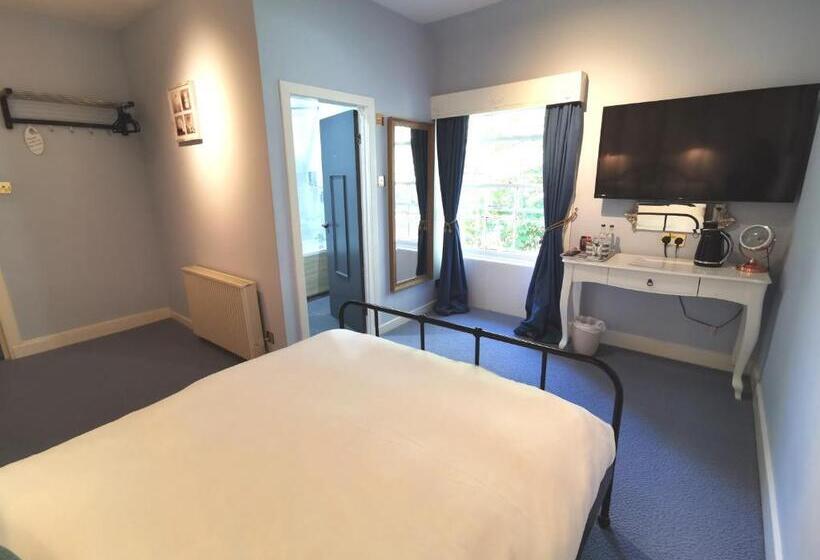 带大床的标准间, Lunan House