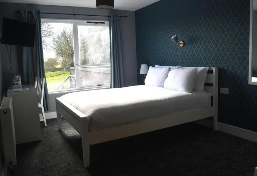 带大床的标准间, Lunan House