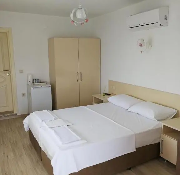 スタンダードトリプルルーム, Kaymak Tepesi Tatil Evi