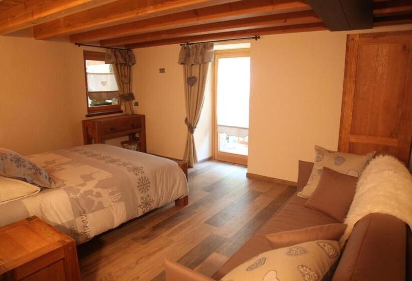 חדר סופריור, Mi Casa Tu Casa