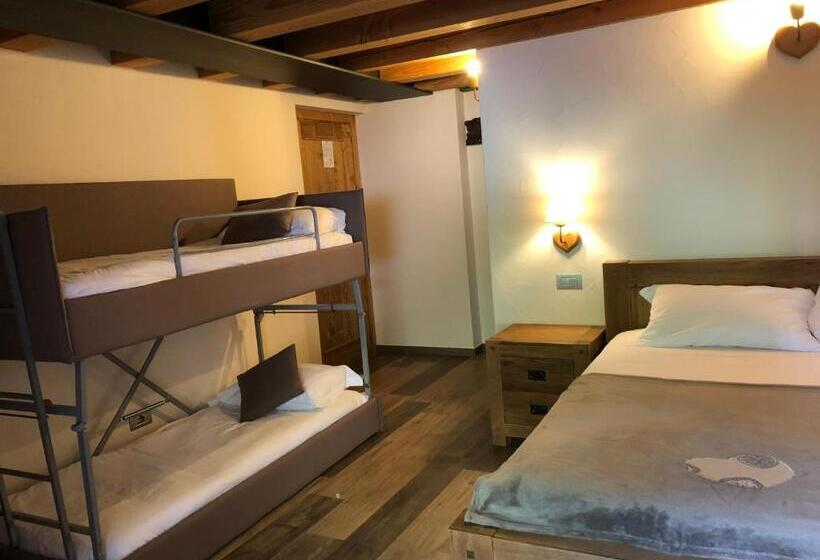 اتاق سوپریور, Mi Casa Tu Casa
