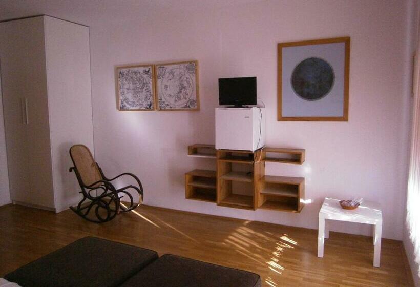 חדר סטנדרט נוף לים עם מרפסת, Villa Flaga