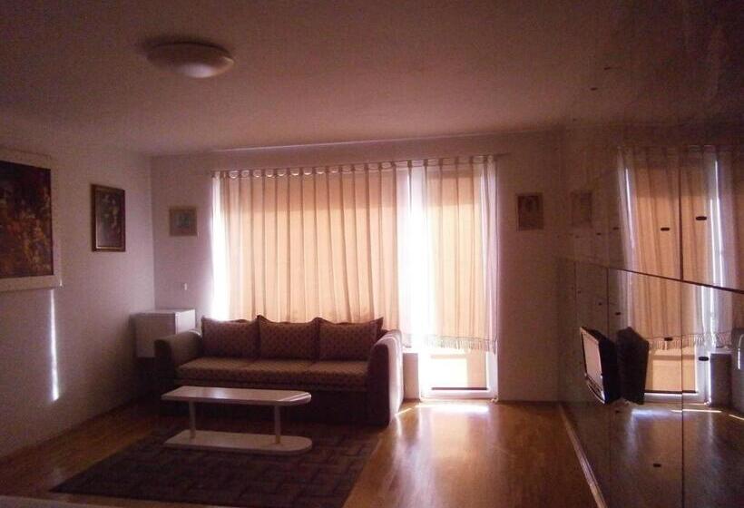 חדר סטנדרט נוף לים עם מרפסת, Villa Flaga