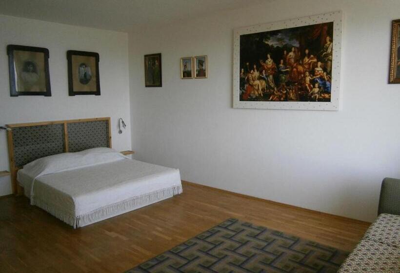 غرفة قياسية مطلّة علي البحر مزوَّدة بشُرفة, Villa Flaga
