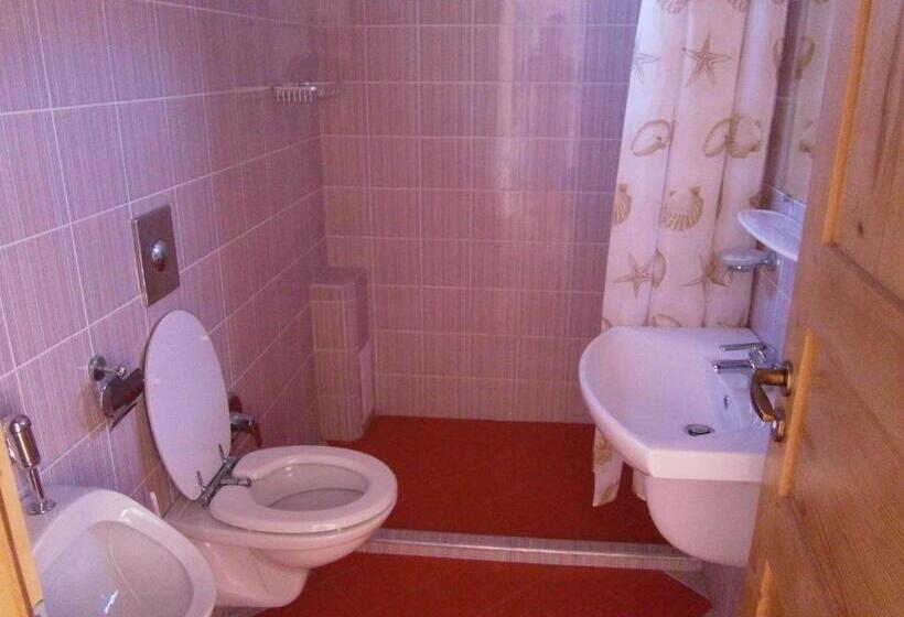 סטודיו סטנדרטי עם נוף לים ומרפסת, Villa Flaga