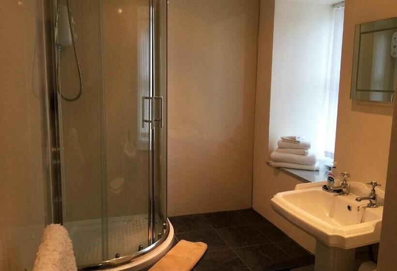 Номер Стандарт, Belgrave Arms