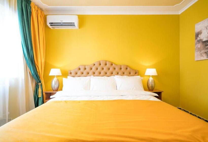 سوئیت پرزیدنت, Studio One Accommodation Suites