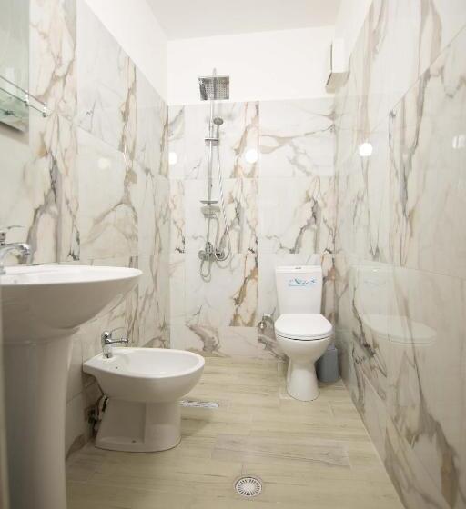 غرفة قياسية, Vila Lika