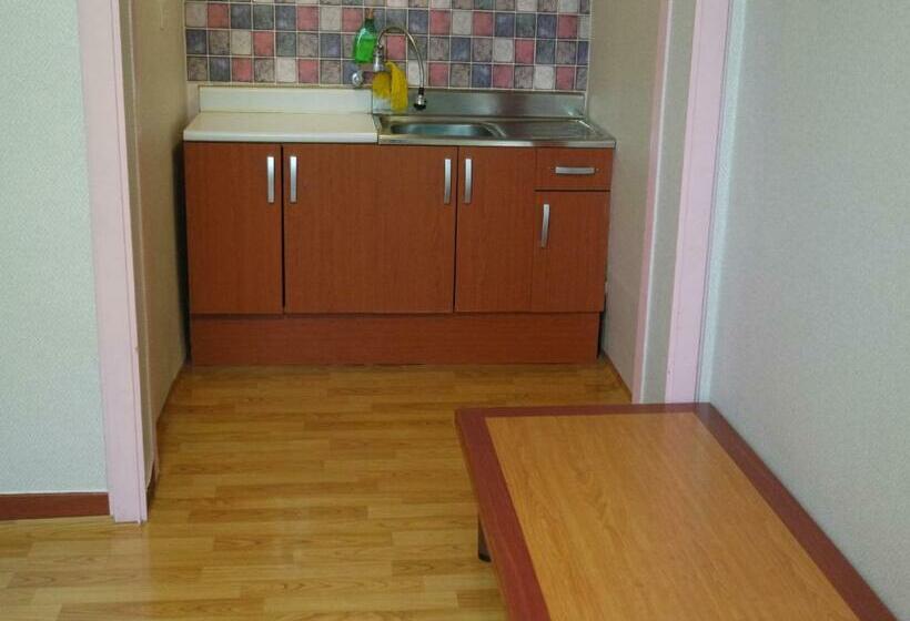 标准工作室, Sorak Garden Resortel