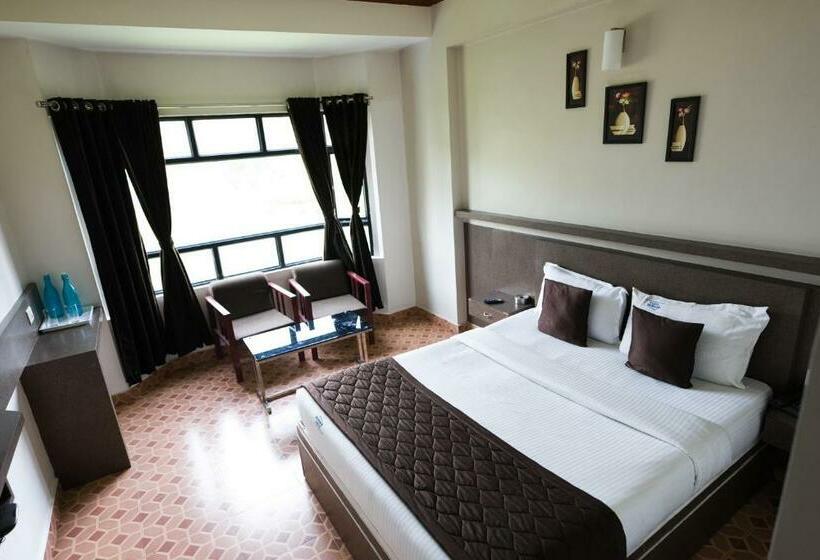 חדר דלוקס, Munnar Castle