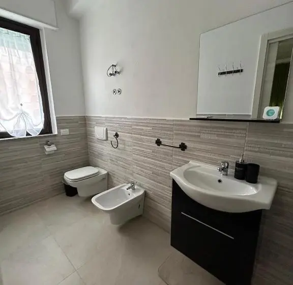 スタンダードトリプルルーム, B&b Il Borgo Dei Pescatori