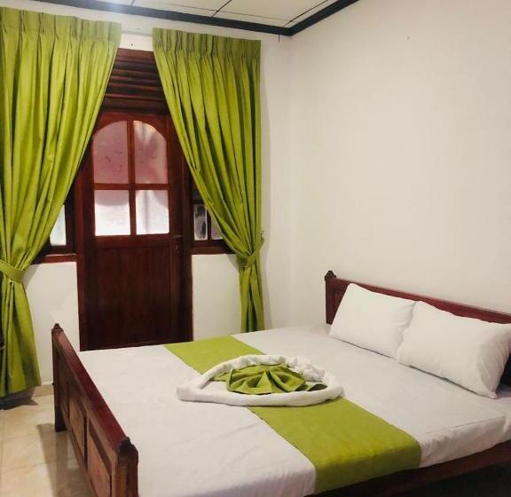 패밀리 룸 산 전망, Cb Hotel Badulla