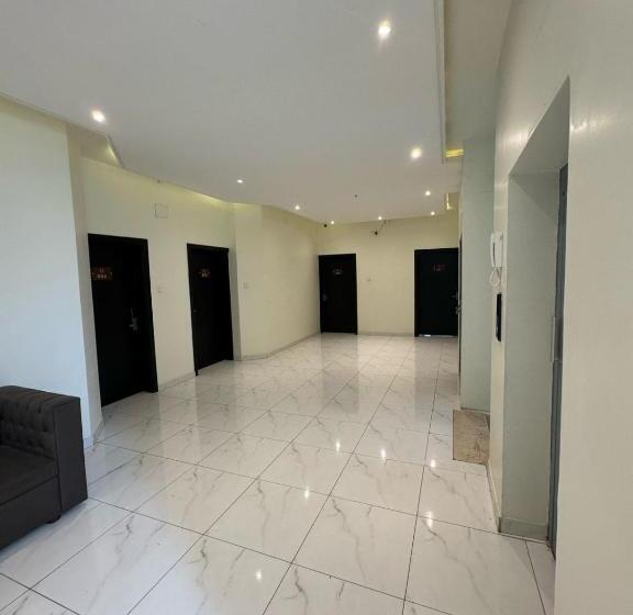 غرفة إقتصادية, سحابة صيف للشقق المفروشة