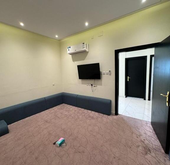 شقة غرفة واحدة, سحابة صيف للشقق المفروشة