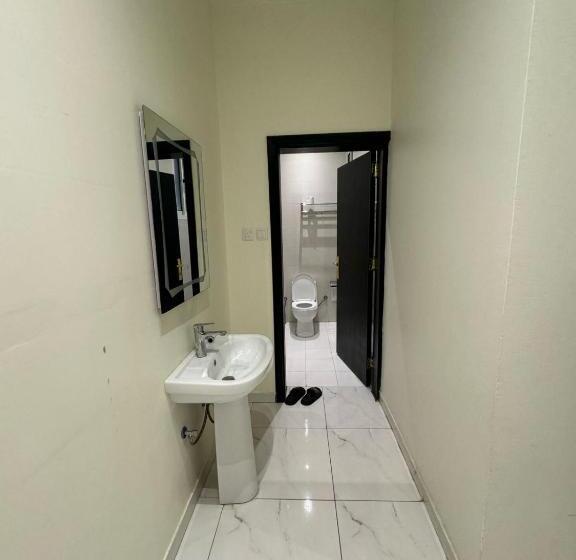 جناح عائلي, سحابة صيف للشقق المفروشة