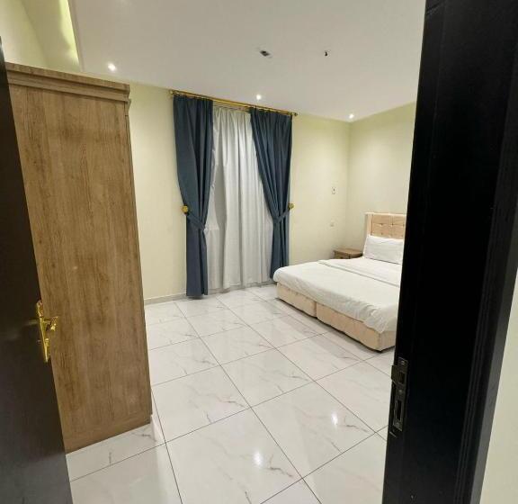 جناح عائلي, سحابة صيف للشقق المفروشة