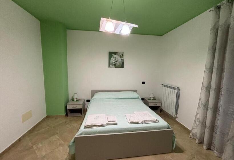 带阳台的豪华间, Casa Scirocco Pontelatone