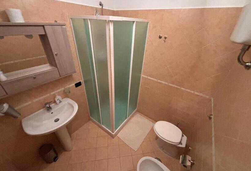 Номер Стандарт с Балконом, Casa Scirocco Pontelatone