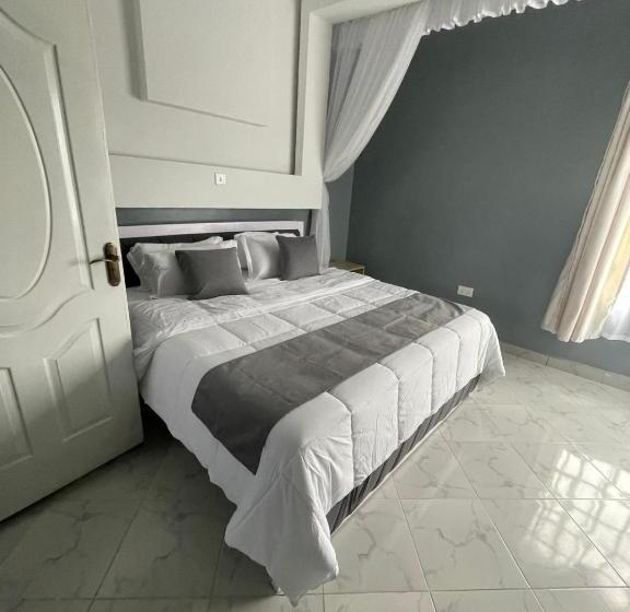 اتاق استاندارد با چشم‌انداز کوهستان, Mavana Cottages