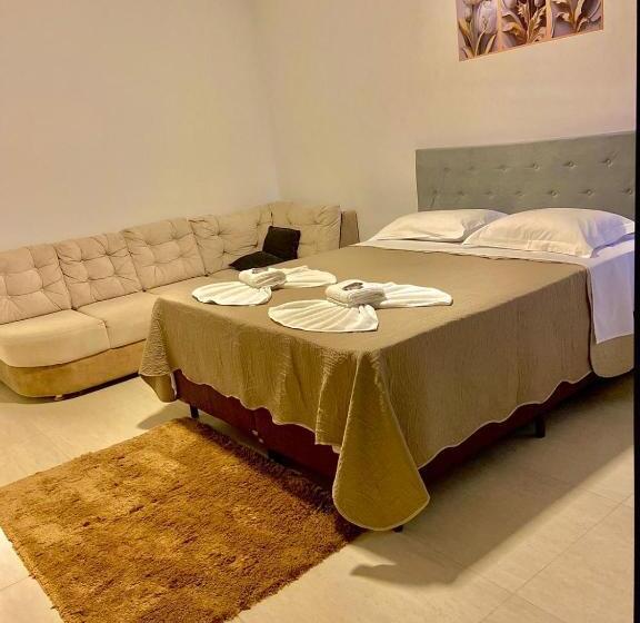 חדר סטנדרט, Di Palazzo