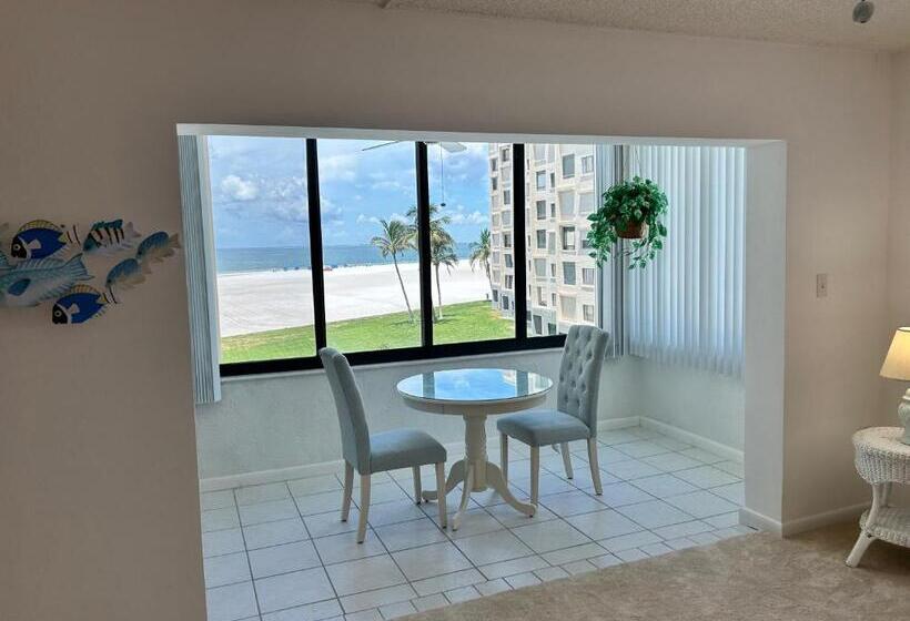 آپارتمان 2 خوابه با چشمانداز دریا, On The Sand Peaceful Great Sunsets Paradise