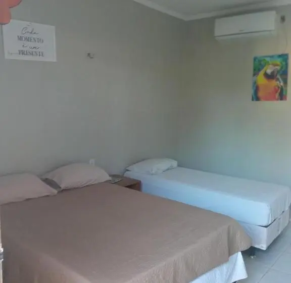 トリプルクラシックルーム, Casa Hóspedes Dferiasicaraizinho