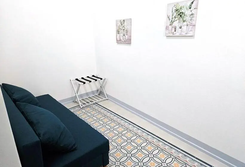 スタンダード4人部屋, Rosa Dei Venti Guest House