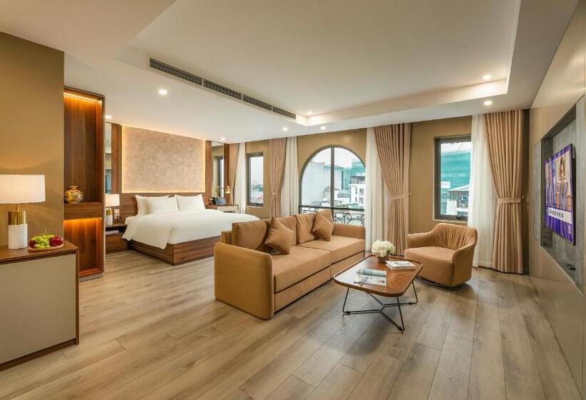 سوییت, Gilson Hanoi