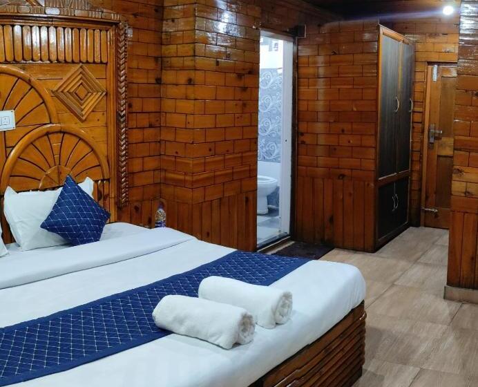 스탠다드 발코니 룸, Shiba International