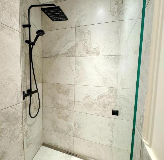 舒适型房间, Veenland