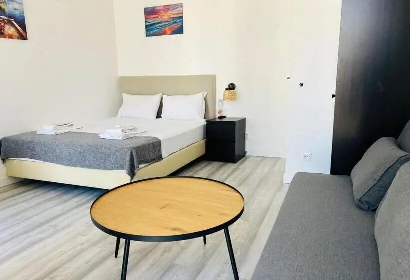 اتاق لوکس با بالکن, Beautiful Rooms In The Center Of Lisbon