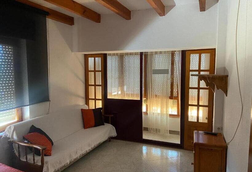 Номер Стандарт Вид на Горы, Hostal Cholo